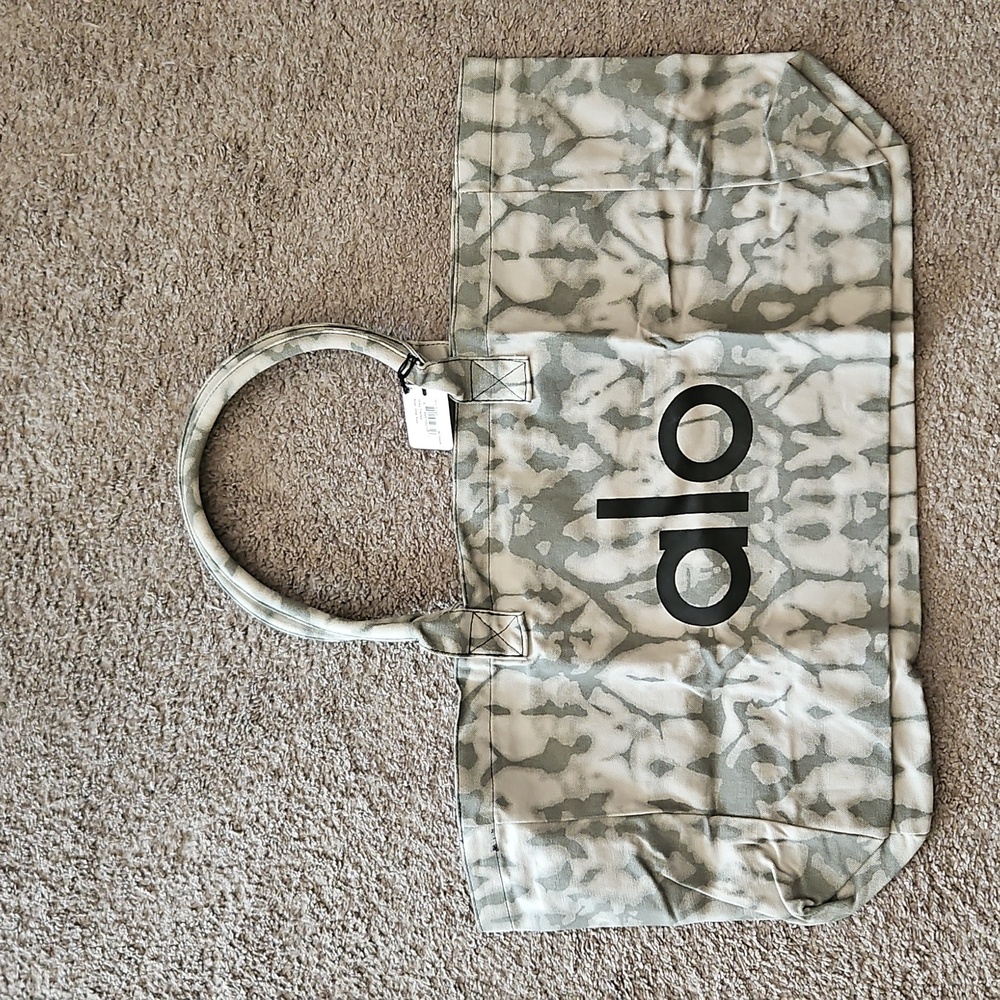 Alo Yoga Tote Bag